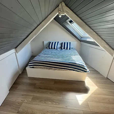 Duplex Centre Bourg A 5min Des Plages Plouguerneau